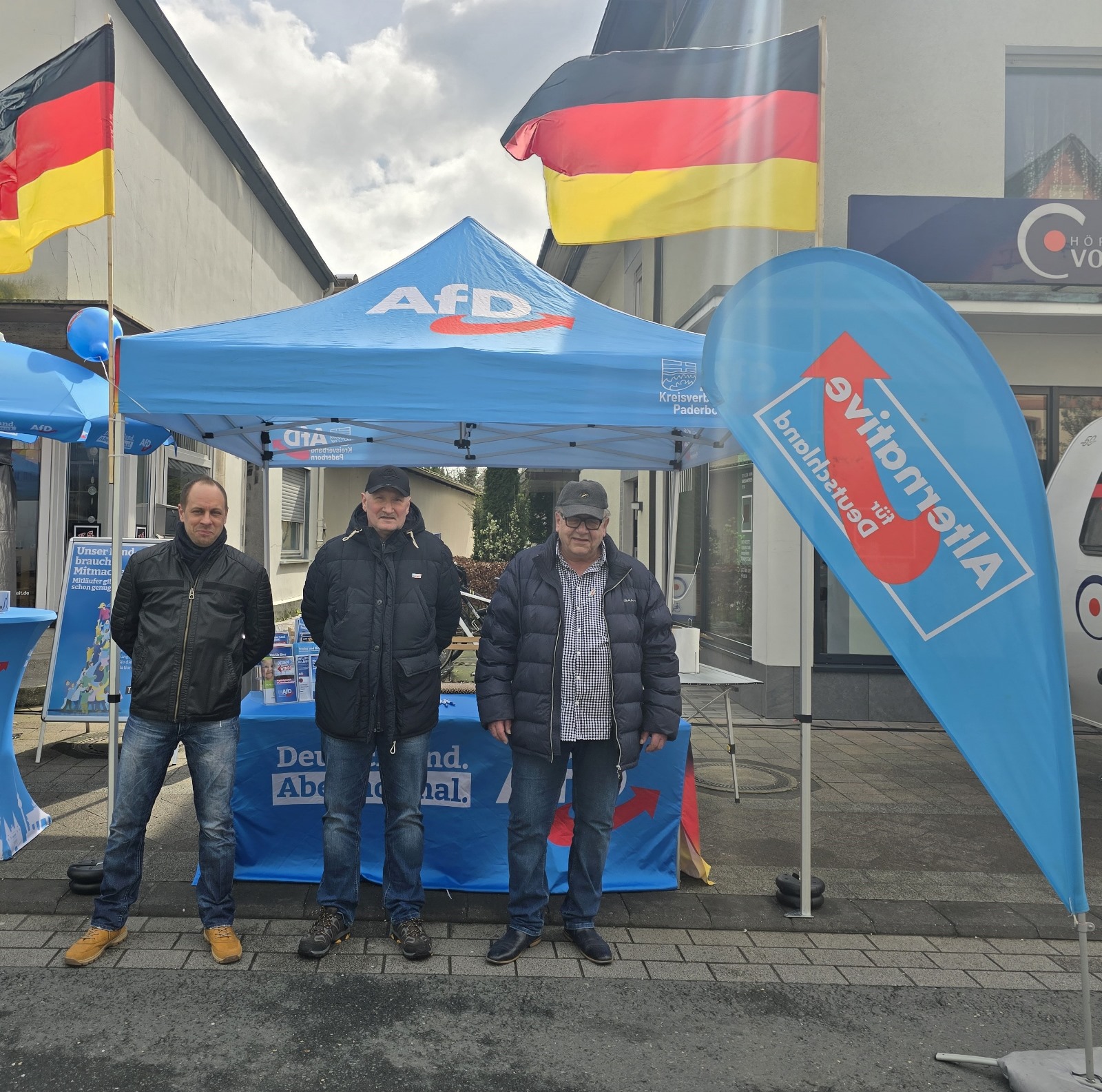 You are currently viewing AfD Infostand auf dem Sälzerfest